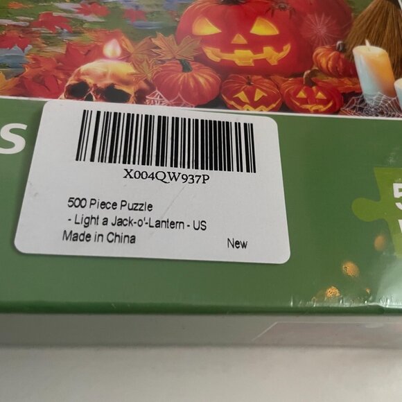 500-Piece Jigsaw Puzzle – Light a Jack-o’-Lantern - Picture 3 of 5